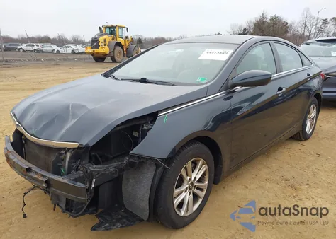 2013 Hyundai Sonata Gls z USA, uszkodzony, nr VIN 5NPEB4AC8DH634410